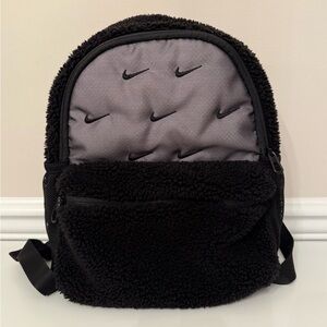 Nike Kids Brasilia JDI Mini Backpack